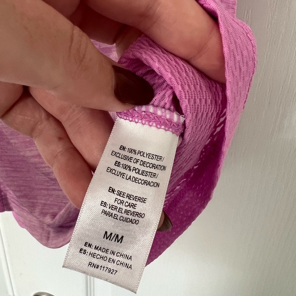 Reebok | pink razorback athletic top - M - Picture 5 of 6